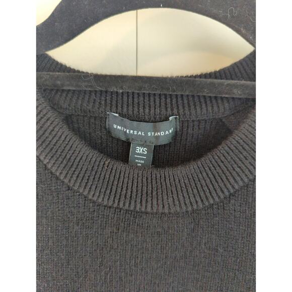 Universal Standard Black Keyhole Sweater  size 2-4 NWT - Picture 2 of 7